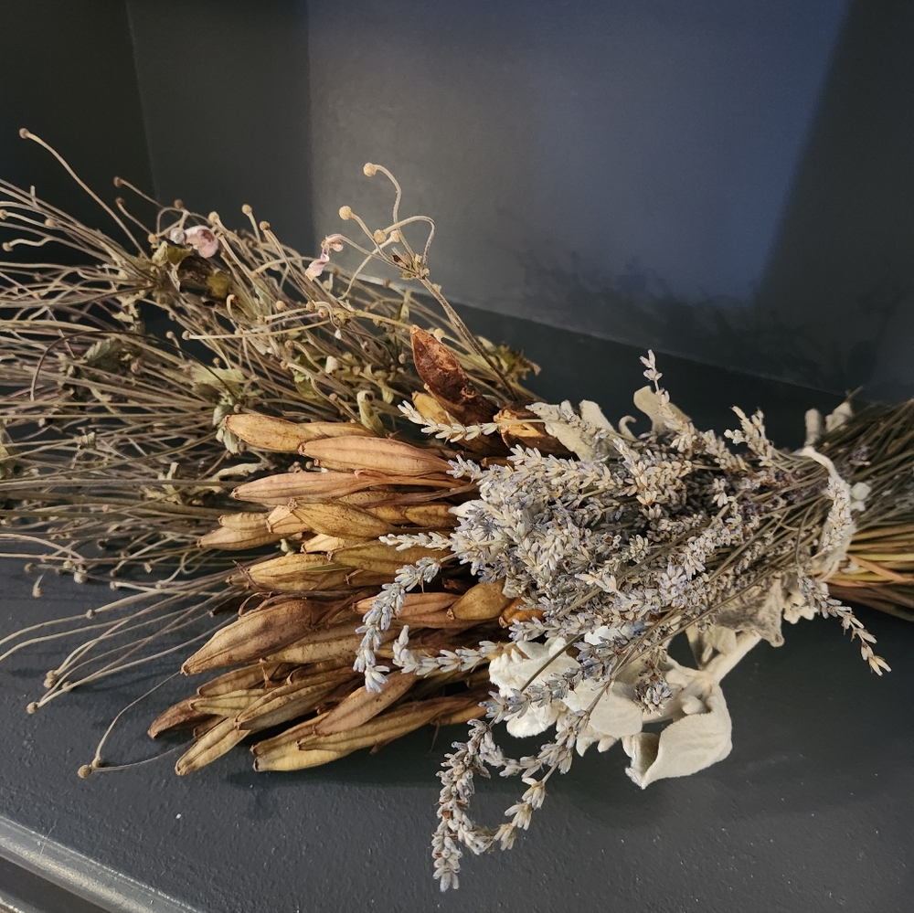Real Dried Flower Bouquet.